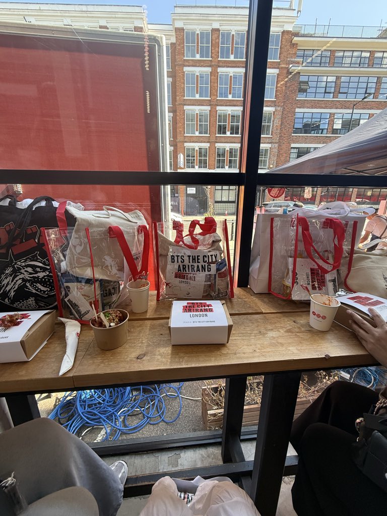 strawberryseok7's tweet photo. Jung Festival was so sweet! We came away with a nice little haul of goodies https://t.co/7MYE1UJnEg