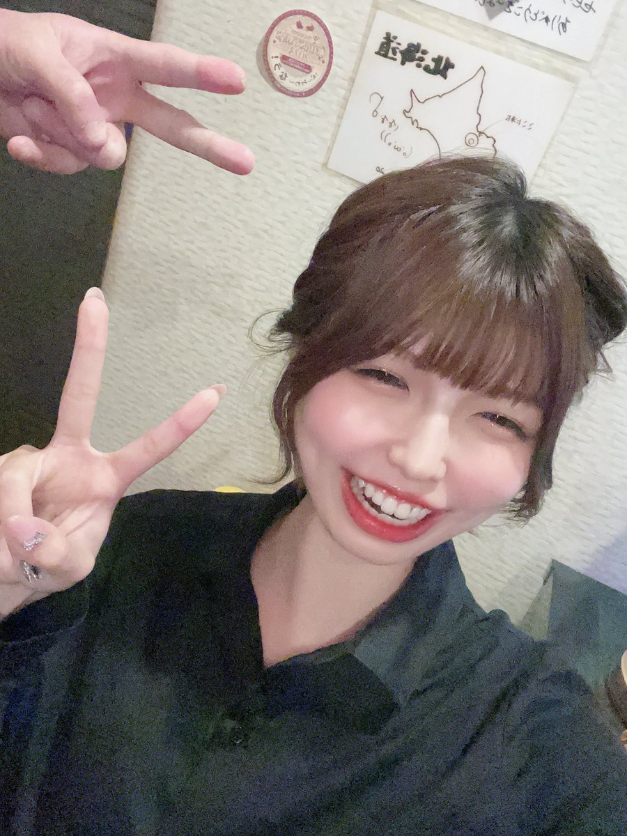 minori_neko3's tweet photo. おはにょよ~🦐

今日はえびみそBD❣️❣️❣️❣️❣️
えびちゃんおめでとう新しい髪色かわちいね💕🦐💕🦐
かわいい後輩の初バースデー朝まで盛り上がるよな‼️‼️‼️‼️‼️‼️‼️

朝までガブさんといますよ‼️ https://t.co/zhQ8kZl39j