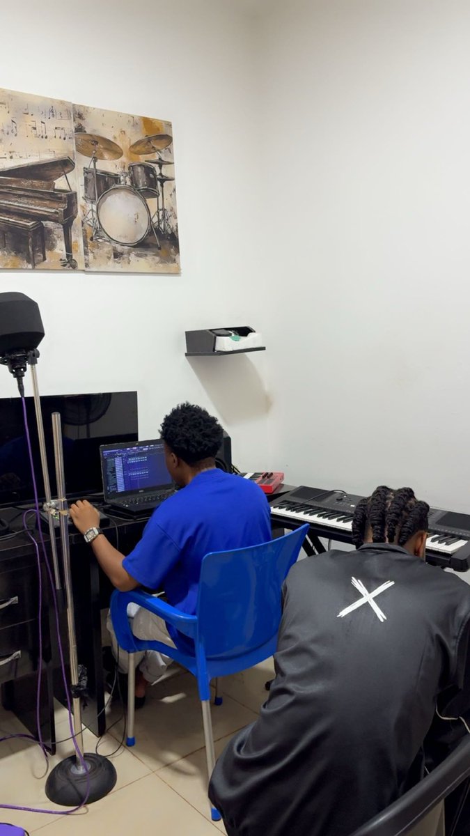 YoungLex11A's tweet photo. I’ve got nothing to show or prove. Let’s just get to work ♠️ https://t.co/8NxoL485rF