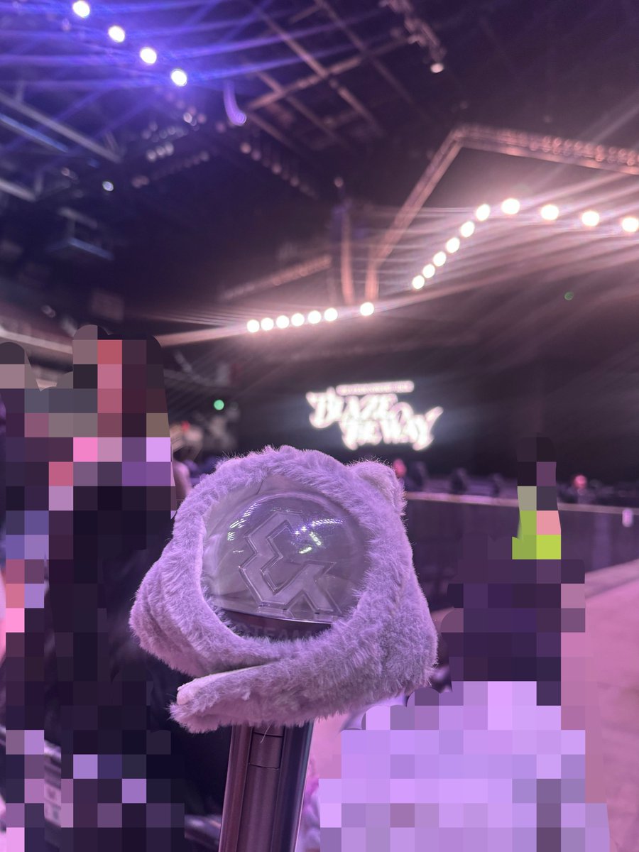 ridaNuna's tweet photo. [260704] BTW in INCHEON

🌙🐾 오랜만에 콘, 좋더라! https://t.co/N4LmdxiEu7