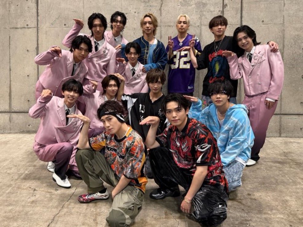 snow901axxx's tweet photo. 今日は #IMPのできませんは言いません
に出演しているIMP.の音楽ライブに行ってきました✨
IMP.めちゃくちゃカッコよかったよ🥺
CLASS SEVENもかっこよかったよ✨
#IMP. #BAMBOO_IMP. #アイでき https://t.co/1OT8TJauLv