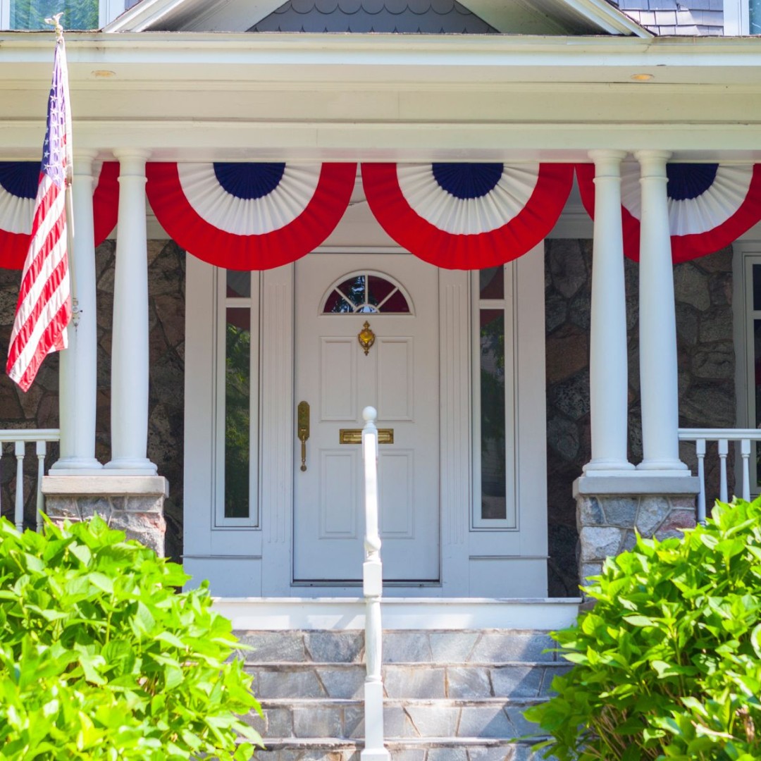 GlassDocBoise's tweet photo. Happy 4th of July from Glass Doctor! 🇺🇸

Grateful for our customers and community, and for the freedoms we celebrate today. Wishing you a safe, happy holiday with good food and great memories.

💻 https://t.co/nXN0jBwZHw

#HappyFourthOfJuly #GlassDoctor #ProudToServe https://t.co/Hqf4Gwltdo