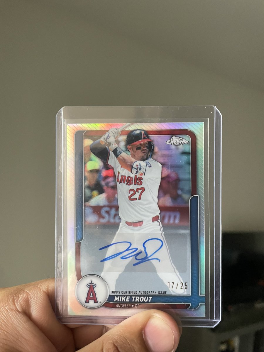TK_Menso's tweet photo. @CardPurchaser Thank you Costco! Pulled this out of my 2026 Topps Series 2 Super Box!! https://t.co/SFn7UqK9JT