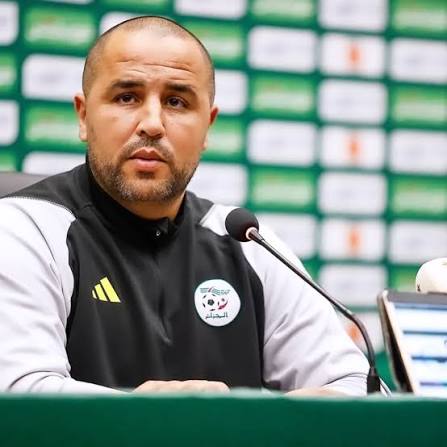 SurfacesRenard's tweet photo. ⚽ si ont donne le poste de sélectionneur à Madjid Bougherra vous en penseriez quoi ? https://t.co/fv5StNNz5G