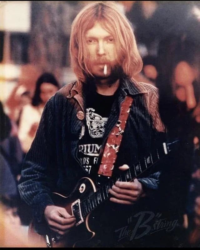 PureandEasy13's tweet photo. @VintageRockN_85 Duane Allman https://t.co/mpkTLYfi9l