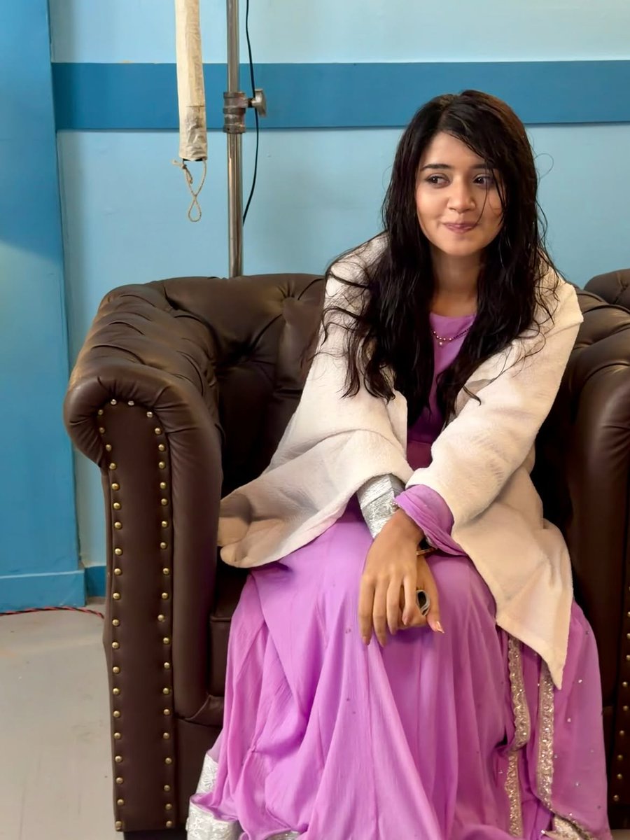 rubika_singh12's tweet photo. cutie<33

#BareillyKeBacchan https://t.co/4Xr7M0cYBR