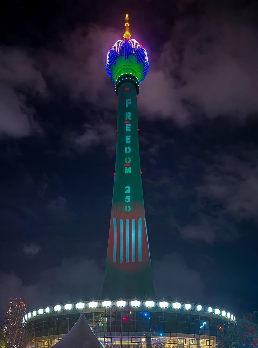 USEmbSL's tweet photo. Happy Fourth of July and Happy Birthday, America. 🇺🇸 #Freedom250 Tonight, the Lotus Tower lights up to mark 250 years of the American story—a story that, as President Donald Trump said, “makes everyone free.”

Share your best photos and clips from the display, and don't forget to tag us! 🇺🇸
