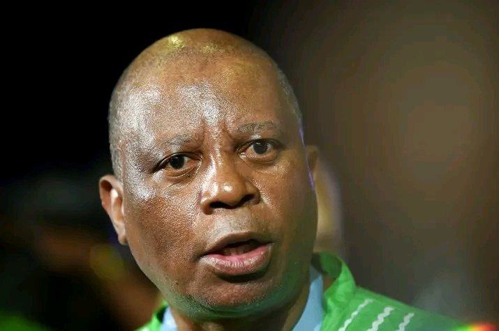 MDNnewss's tweet photo. Vatsonga Machangani Civil Movement leader says he had no idea who Herman Mashaba was after the ActionSA leader reportedly called their Johannesburg march "nonsense". https://t.co/McS8KK0kzv