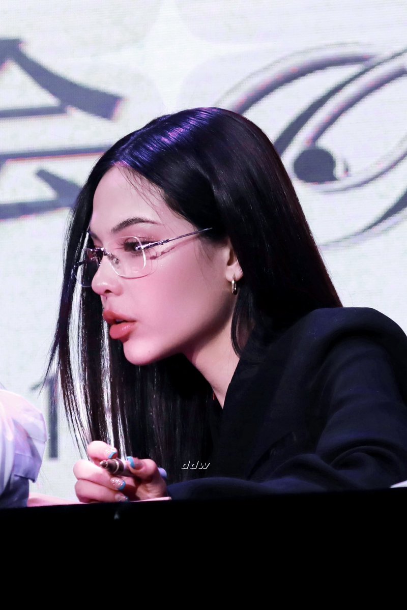 kotokoxa's tweet photo. 🥵💀 https://t.co/77FwjufFOP