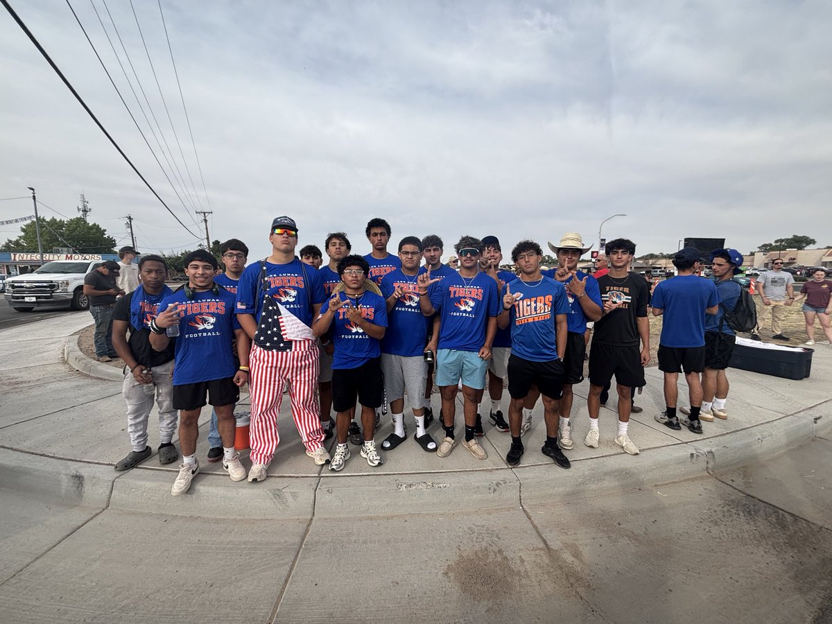 Los Lunas FB tweet media