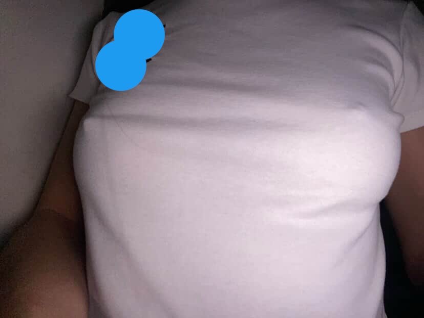 elmbeluna's tweet photo. 乳首 https://t.co/F4OkRb2ybg
