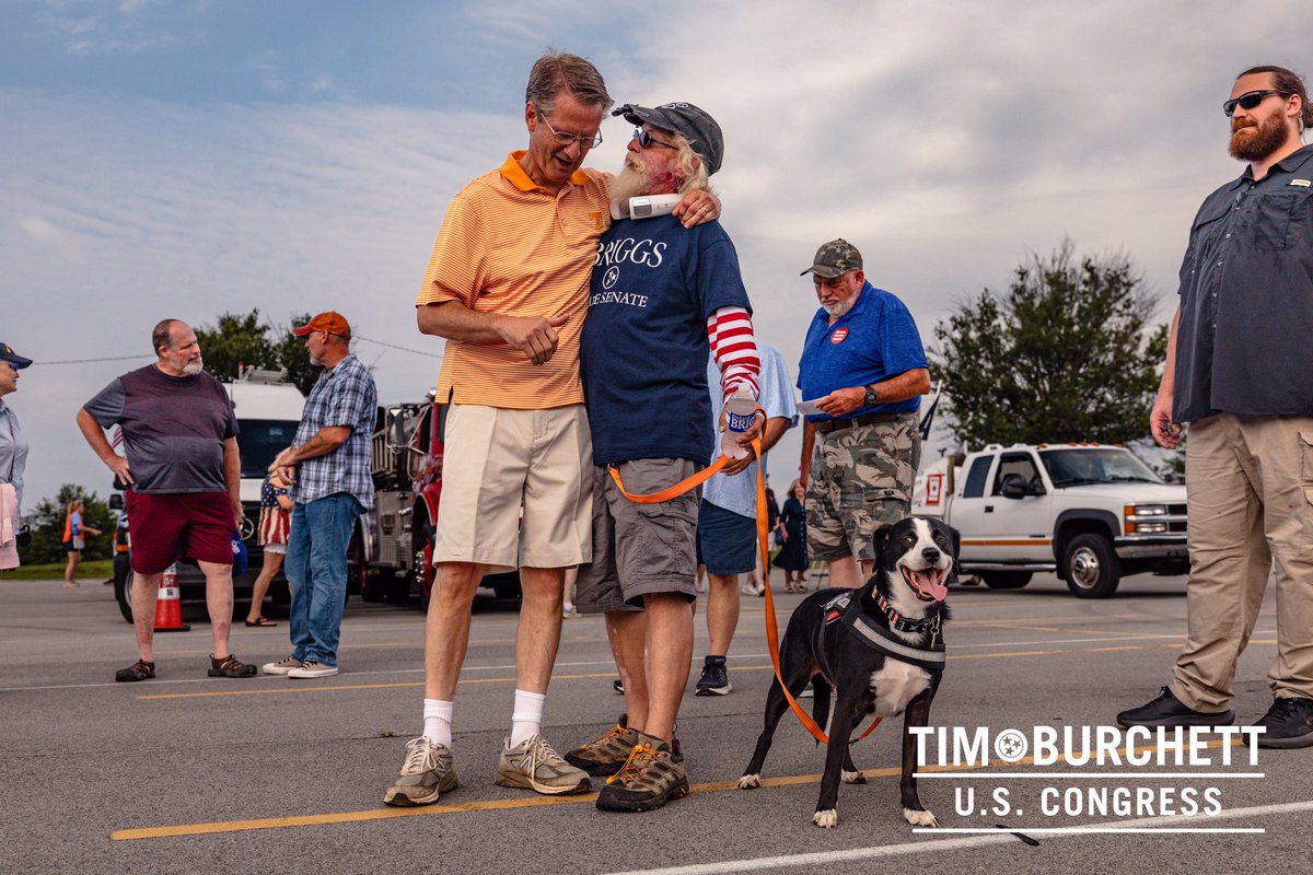 Tim Burchett tweet media