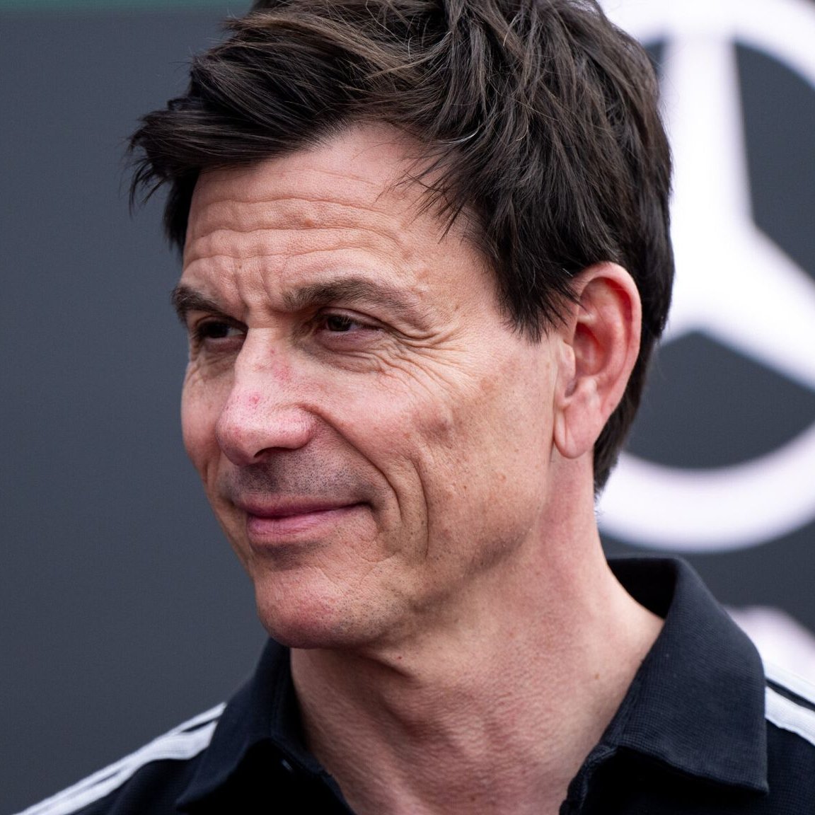 MercedesAMGPCF1's tweet photo. 🚨 Toto on Kimi:

🗣️"It's impressive how he's calm and kills with a smile. It's a pleasure to watch. There's no mistakes, he's really performing, considering it's his second year, at such a high level." https://t.co/Ln1MzKysUg