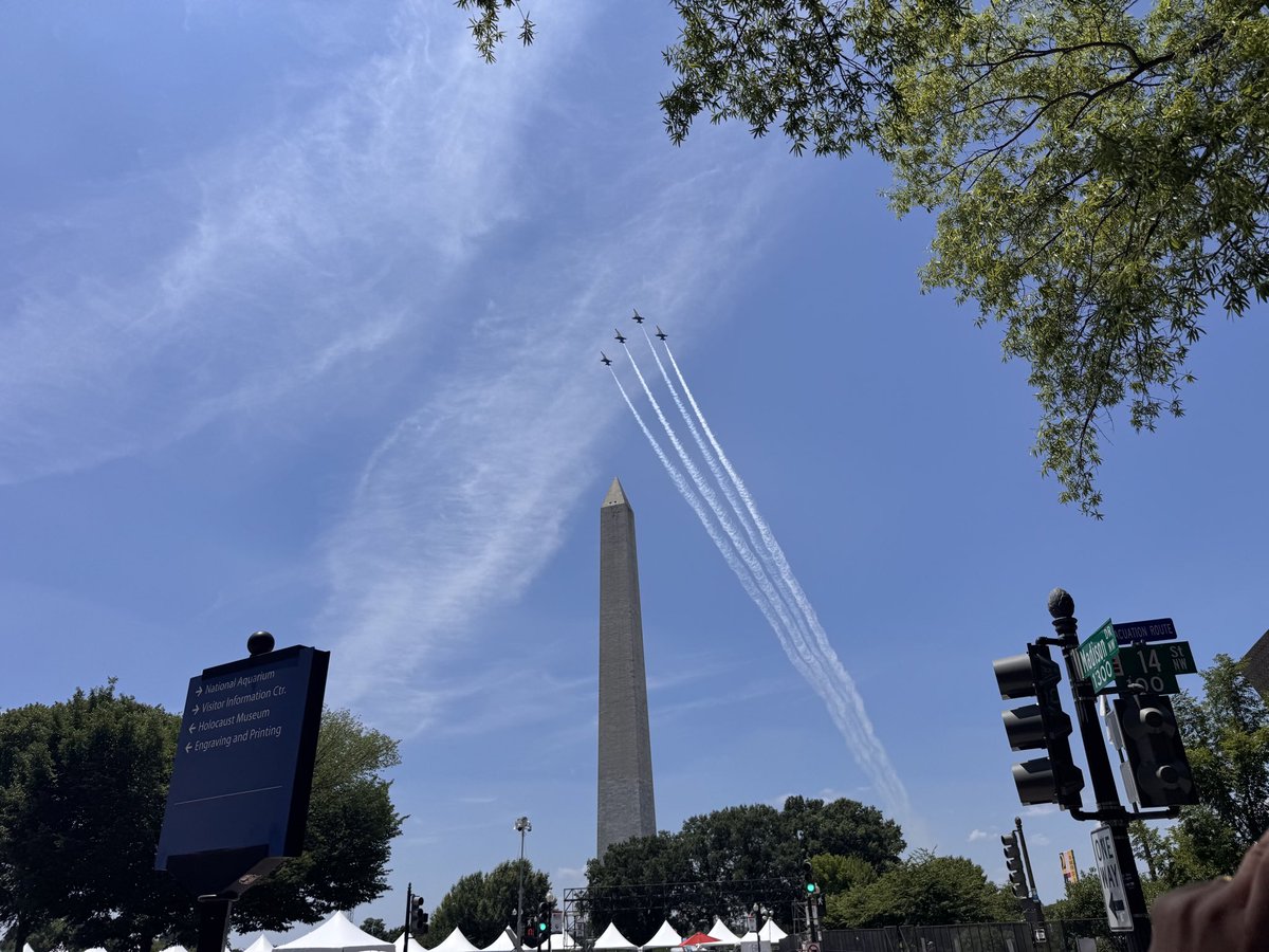 mojojack's tweet photo. NASA F-5 Overflight! @NASAAdmin https://t.co/OObgCnBnSx