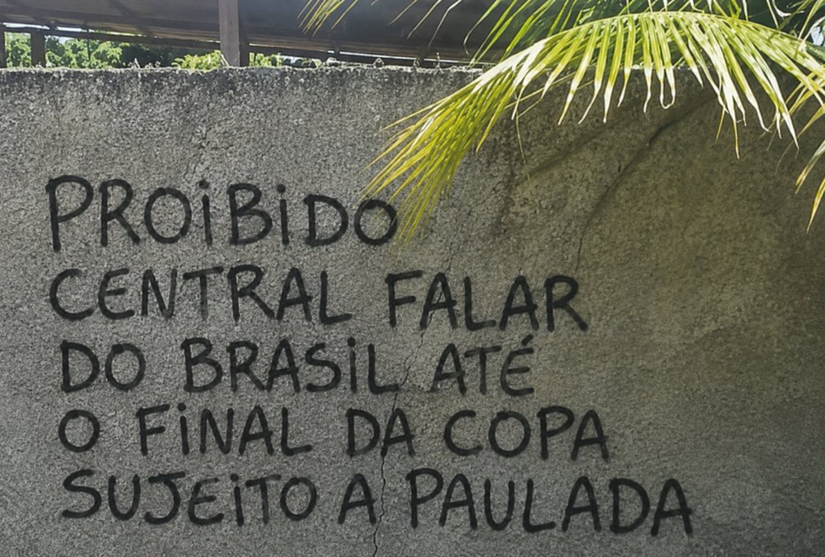 jogadorsagrado's tweet photo. @CentralDoBrega vai tomar no cu central do braga https://t.co/Aamba5nW5y