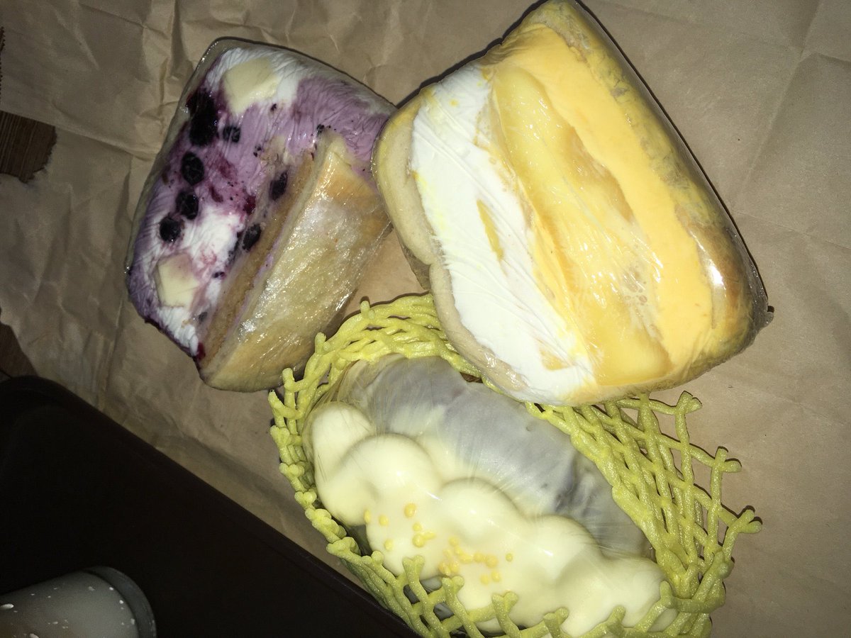 wwcakewithberry's tweet photo. 망원-합정 뿌���기 오늘도 홍대감 .. https://t.co/y7V5jzmymF