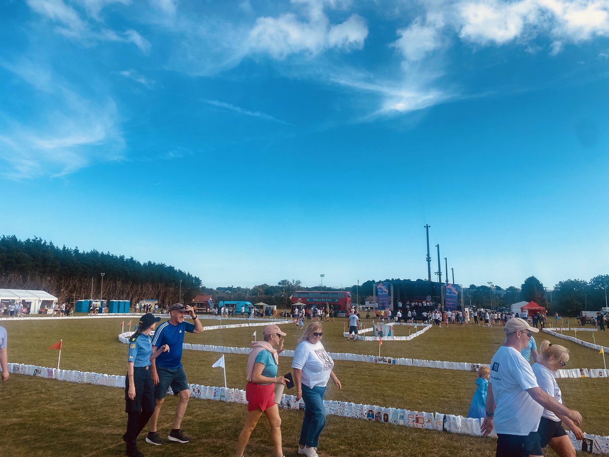 byrne_padraig's tweet photo. Lovely atmosphere as always at @RelayForLife #Wexford at @wexfordrugby. It’s running through the night and into tomorrow, so be sure to swing by and soak it up! 💜💛 https://t.co/lhdHTqfYaX