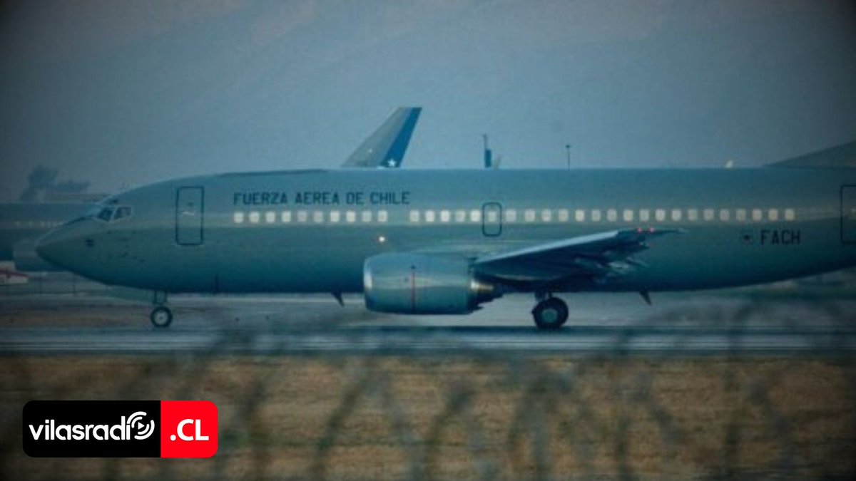 VilasRadio's tweet photo. 🇨🇴🛬CON ESCALA EN TARAPACÁ SE EJECUTA NUEVO TRASLADO DE 45 EXTRANJEROS EXPULSADOS EN UN EN AVIÓN BOEING DE LA FACH
📲💻Revisa la nota completa en: https://t.co/w0sQTcIS92
#Tarapacá #Iquique #Expulsiones #Migraciones #FACh #SeguridadRegional https://t.co/ubLVGsErXT