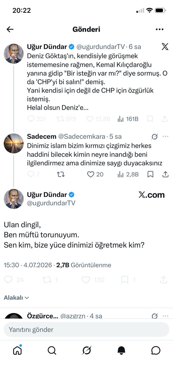 Sadecemkara's tweet photo. Şimdi iki resim paylaşıyorum uğur Dündar terbiyesizine hakaret veya tahrik edici hiç bir kelime kullanmadım ve bana yazdığı kelimeye bakın ve sonra engellemiş senin terbiyen bu kadar edepsiz saygısız 😡 https://t.co/vTsJObl1WU