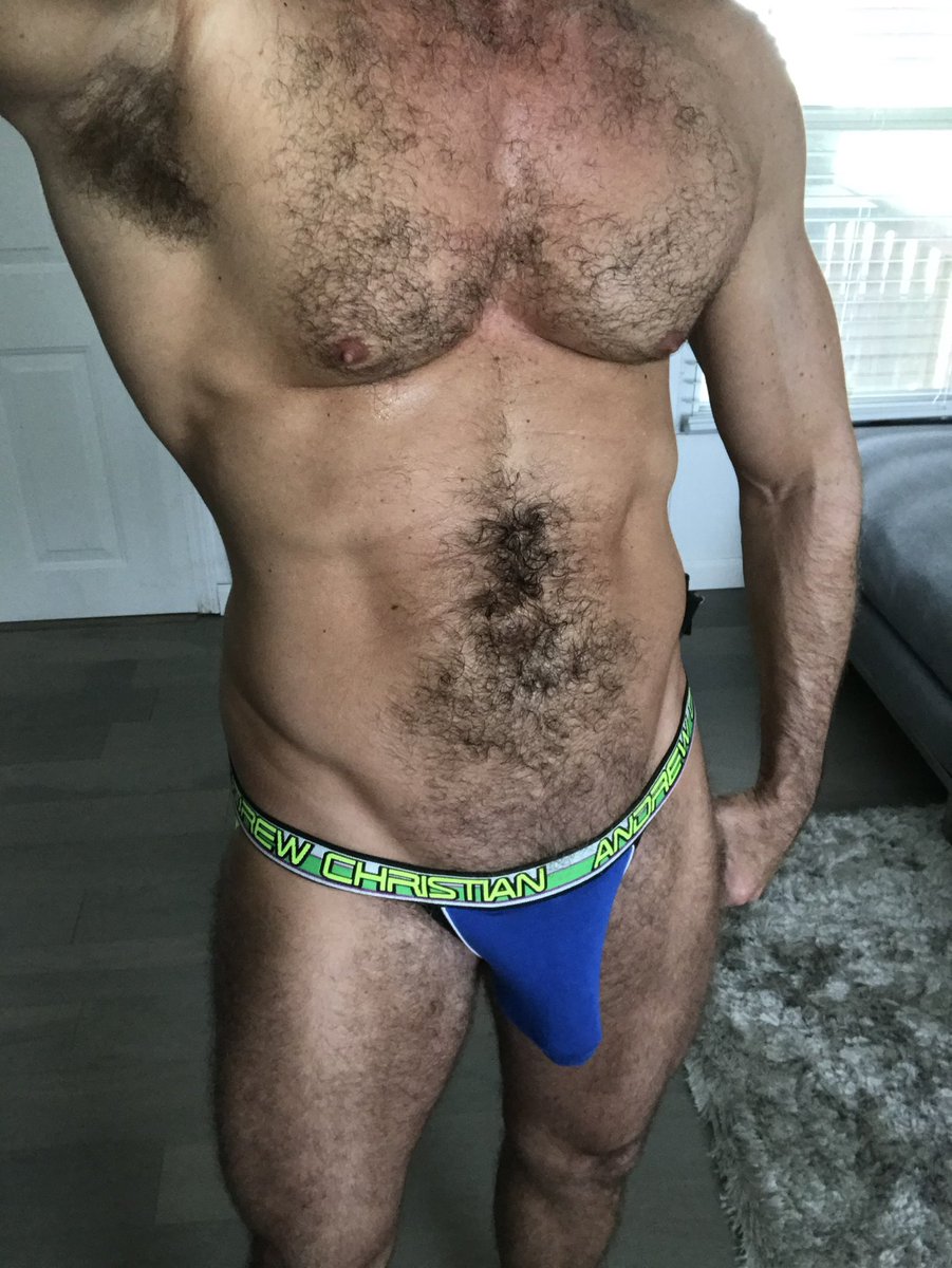 southboundduke's tweet photo. SBD - Happy Independence Day!
#southboundduke #SBD #HappyFourth #RedWhiteBlue #FitDad #HairyMuscles #JockStrap #VPL #FullPouch #Daddy #Menswear #NaturalMan #Pits #Pecs #BellyFur #SmellLikeAMan #FlauntIt https://t.co/HcmP0XAkiF