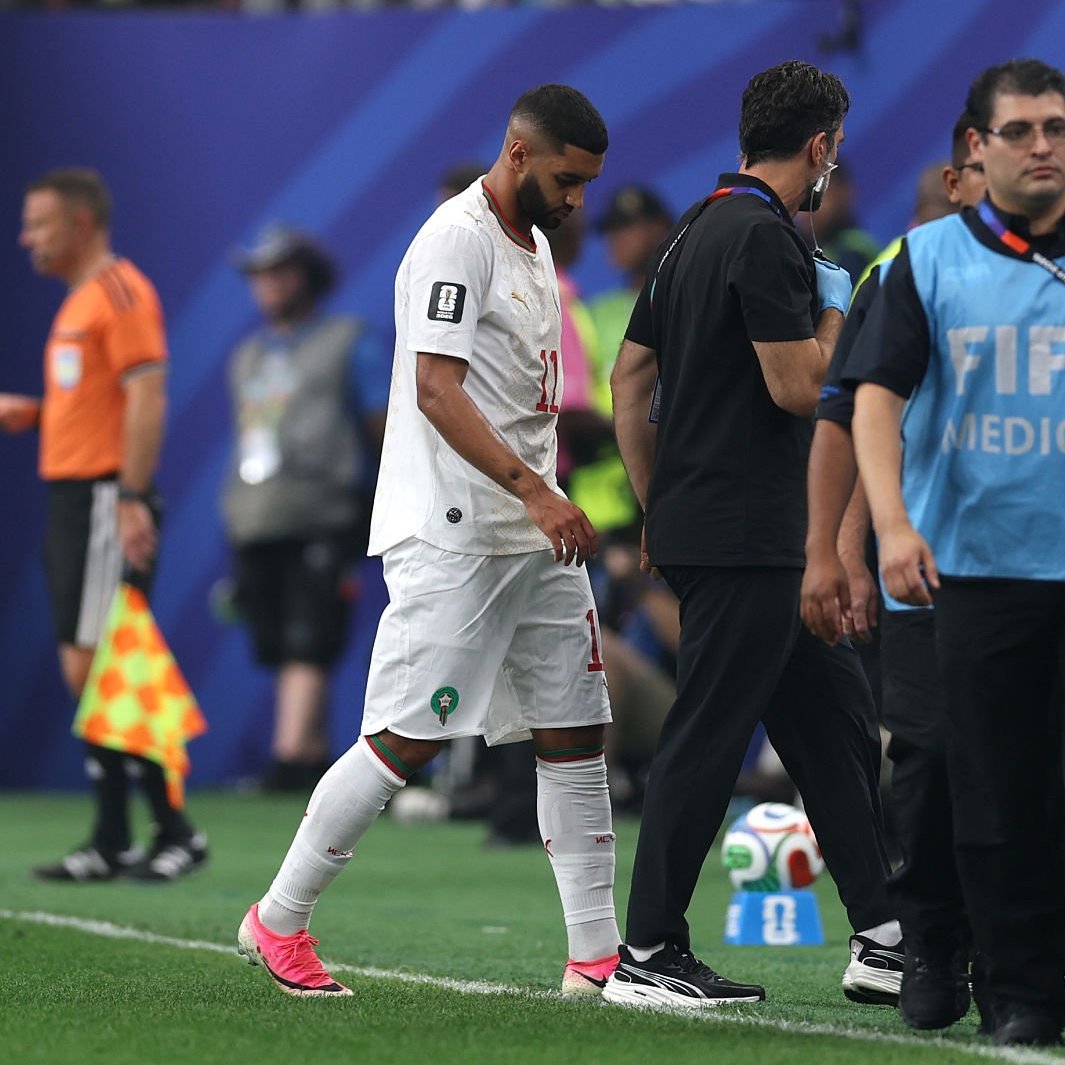 centregoals's tweet photo. 🚨🚨| BREAKING: Ismael Saibari leaves the pitch against Canada due to a 𝐇𝐀𝐌𝐒𝐓𝐑𝐈𝐍𝐆 𝐈𝐍𝐉𝐔𝐑𝐘. 🤕🇲🇦 https://t.co/uuHaTiBAAK