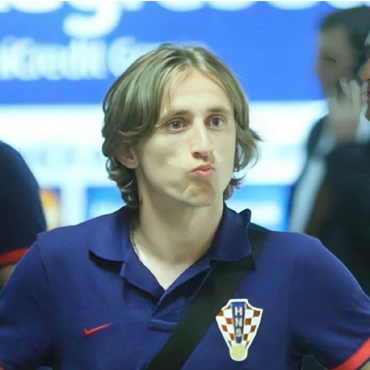 lionceccah's tweet photo. luka moedrić https://t.co/22ZvTq53GD