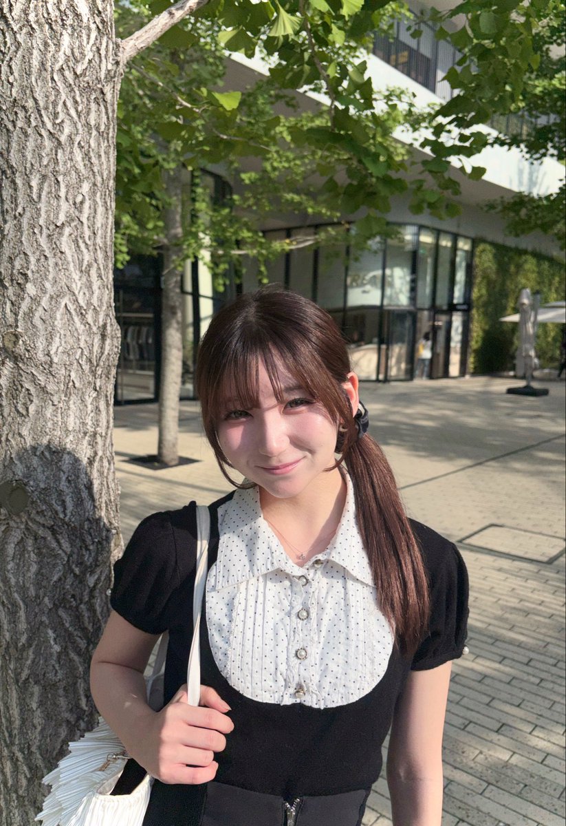 oy_bc3's tweet photo. 今日から@fip_cafe_bar さんで働かせていただく ちゅん໒꒱· ﾟ です！！
京都産まれ、お昼はカフェ☕️でバイトしてます🫶✨️もっと私のことを沢山知ってほしいなぁ〜！！

自分の中で掲げた目標に向かって、全力で頑張っていきます！🫡🫡
みなさんの推しになれますように♡

よろしくお願いします！ https://t.co/Z74s5XyMKu