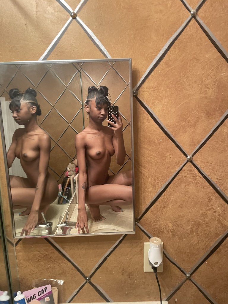 cecee878's tweet photo. 🇺🇸 JULY 4TH FLASH SALE 🎆
❤️‍🔥 One day only — ends at midnight
✨ 30% OFF everything
✨ VIP Week: $25 (was $40)
✨ Bundle Deal: 2 videos + 5 pics — $35
✨ Spend $50+ → free bonus surprise
💙 Limited spots — DM to claim https://t.co/KuDMJpMkOg