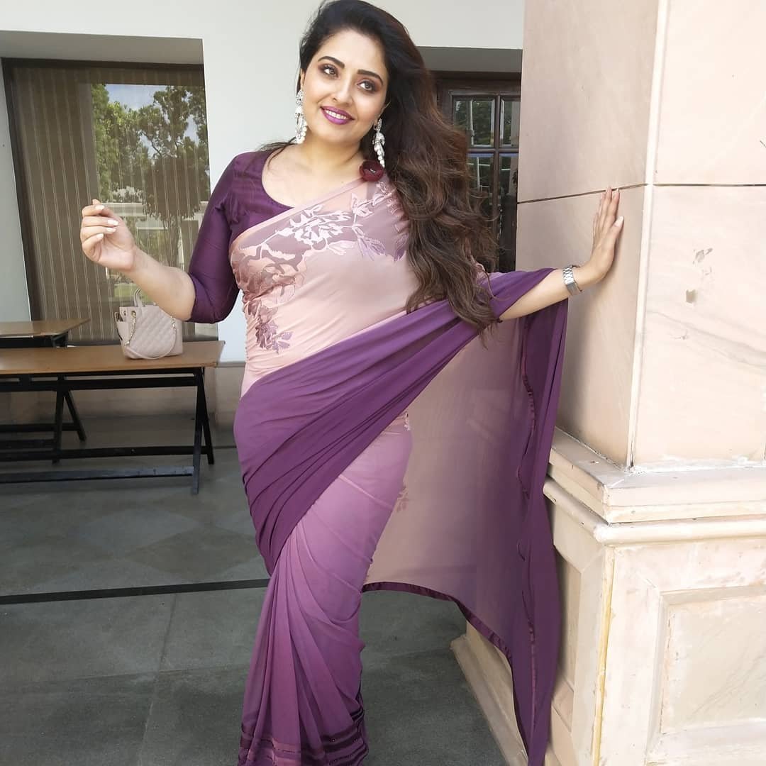 da_mumtaz's tweet photo. Advance happy birthday mumu mam🥰❤️🥰😘 july 5th  @giazahmed #mumtaz #hbdmumu #mumtaj #happybirthdaymumu https://t.co/mhKsnwzDvO