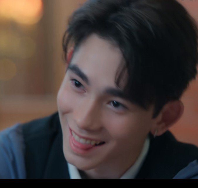 froviaa's tweet photo. IK THIS IS JUSTIN NOT KAREL 😭🤏🏻

THE AIR FINAL EPISODE
#เสน่หาวาโยตอนจบ
#justinmmoir https://t.co/7NO59Va2Vk