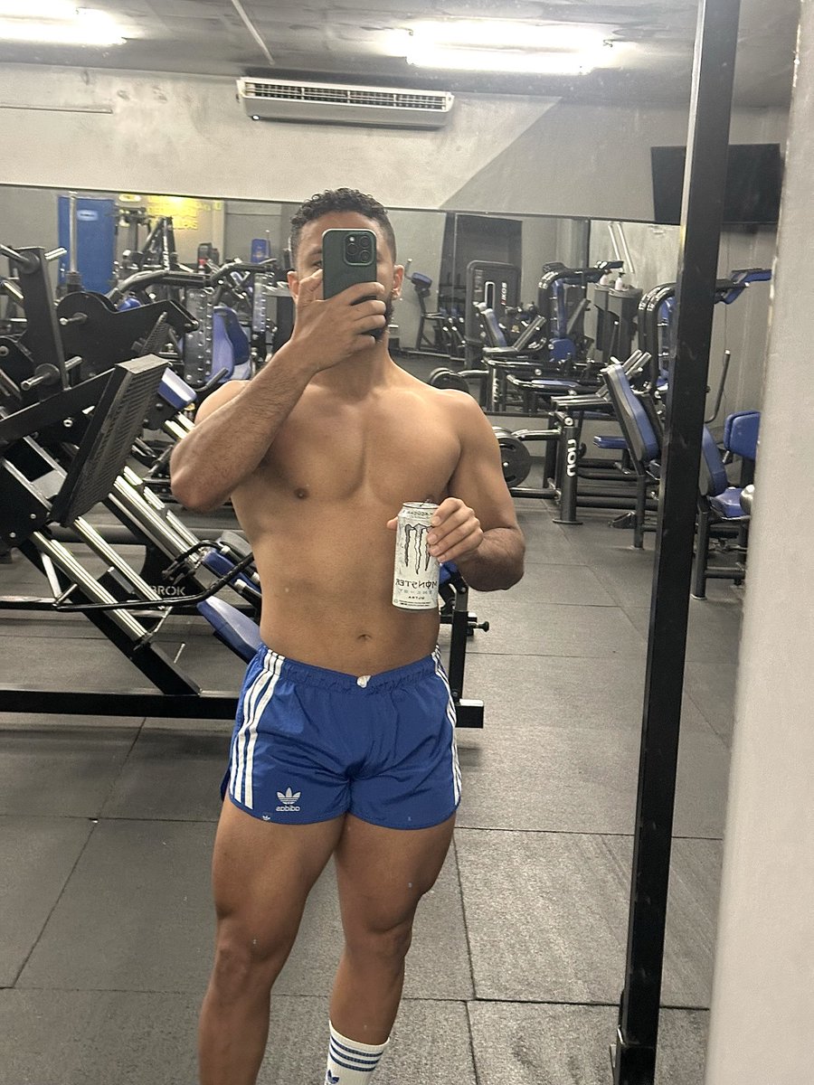luscasilva93's tweet photo. Simbora treinar 💪🏽 https://t.co/if8EldJSEh