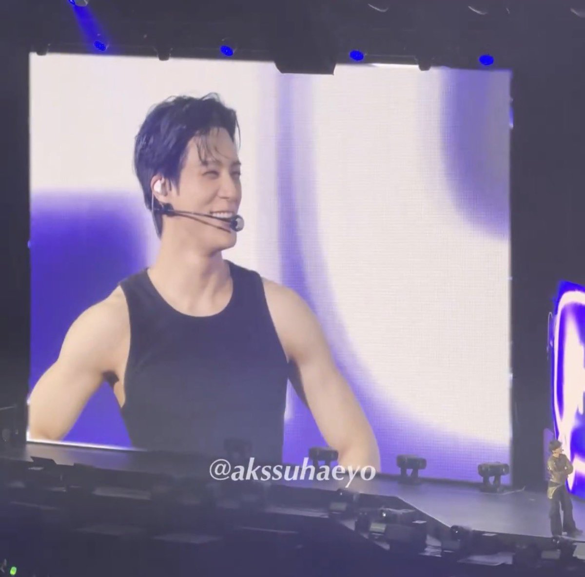 KandybearryNR's tweet photo. เจโน่ก็เจโน่เถอะ เจอไม้เด็ดอินจุนเข้าไปก็เสียอาการหมด หลุดยิ้มตาปิด มันเขี้ยวอยากหยิก รีแอคกระทืบเท้า ไม่น่าเชื่อว่าพฤติกรรมที่กล่าวมานั้นมาจากซึนเดเระบอย🙂‍↔️ https://t.co/VqAIZuQ7pz