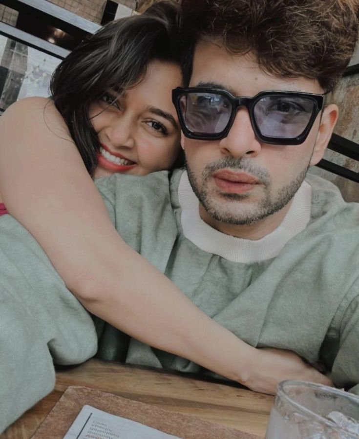 pawnishotasf_'s tweet photo. 11:11 
Manifesting For Lots of happiness,success,peace,positivity,
Good health and lifetime togetherness for them may god protect them from evil eye may they stay happy always may they acheive each and everything they want in their life❤️🧿
#TejRan q https://t.co/98oor4kOl0