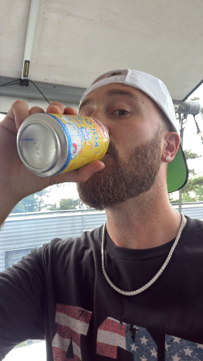 Andrew tweet media