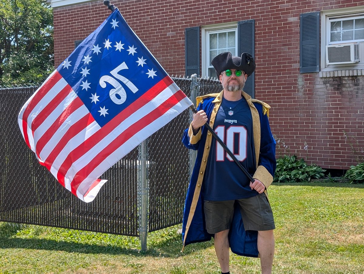 searle46's tweet photo. Happy Fourth of July for those who celebrate! https://t.co/8WLttFEiGN