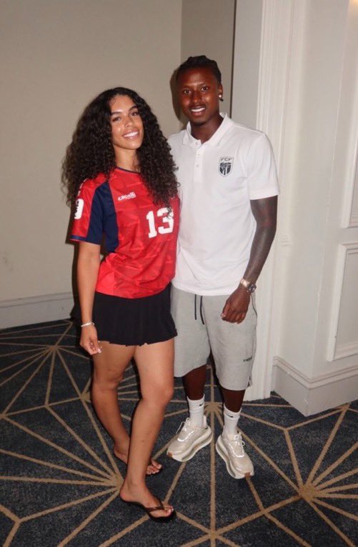 MaziEzike_Nedu's tweet photo. "Serving looks off the pitch. 👑
Rot-Weiß Erfurt’s dynamic defender Sidny Lopes Cabral steps out in style with his gorgeous partner, Jayley Da Cruz.
The coordination is unmatched! 😍🧥👇 #FootballLifestyle https://t.co/c4QhrGjfLQ