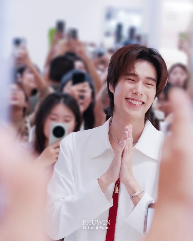 PhuwinOfficial's tweet photo. 『🎂#23rdHoneyThePHUWINDay』

วันนี้ขอบคุณทุกคนมากๆ ที่ช่วยกันร้องเพลง Happy Birthday ให้ภูวินทร์กันนะค้าบ ภูวินทร์ต้องมีความสุขมากแน่ๆ ยิ้มตาปิดเลย ^^~🤍

OUR STAR PHUWIN 23rd
❥@phuwintang🍯
#phuwintang
#APMMonacoTHXPhuwin https://t.co/n3dAkdgvlb
