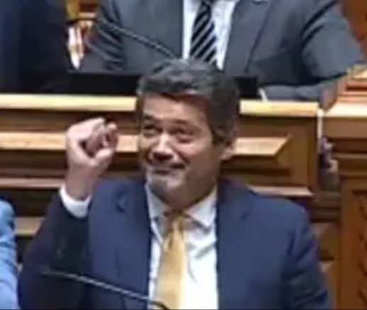 LydanaMatos's tweet photo. @IsraelinPT @OrenRosenblat O partido dos sionistas apoia esta merd@ https://t.co/rt6iJ81ofl