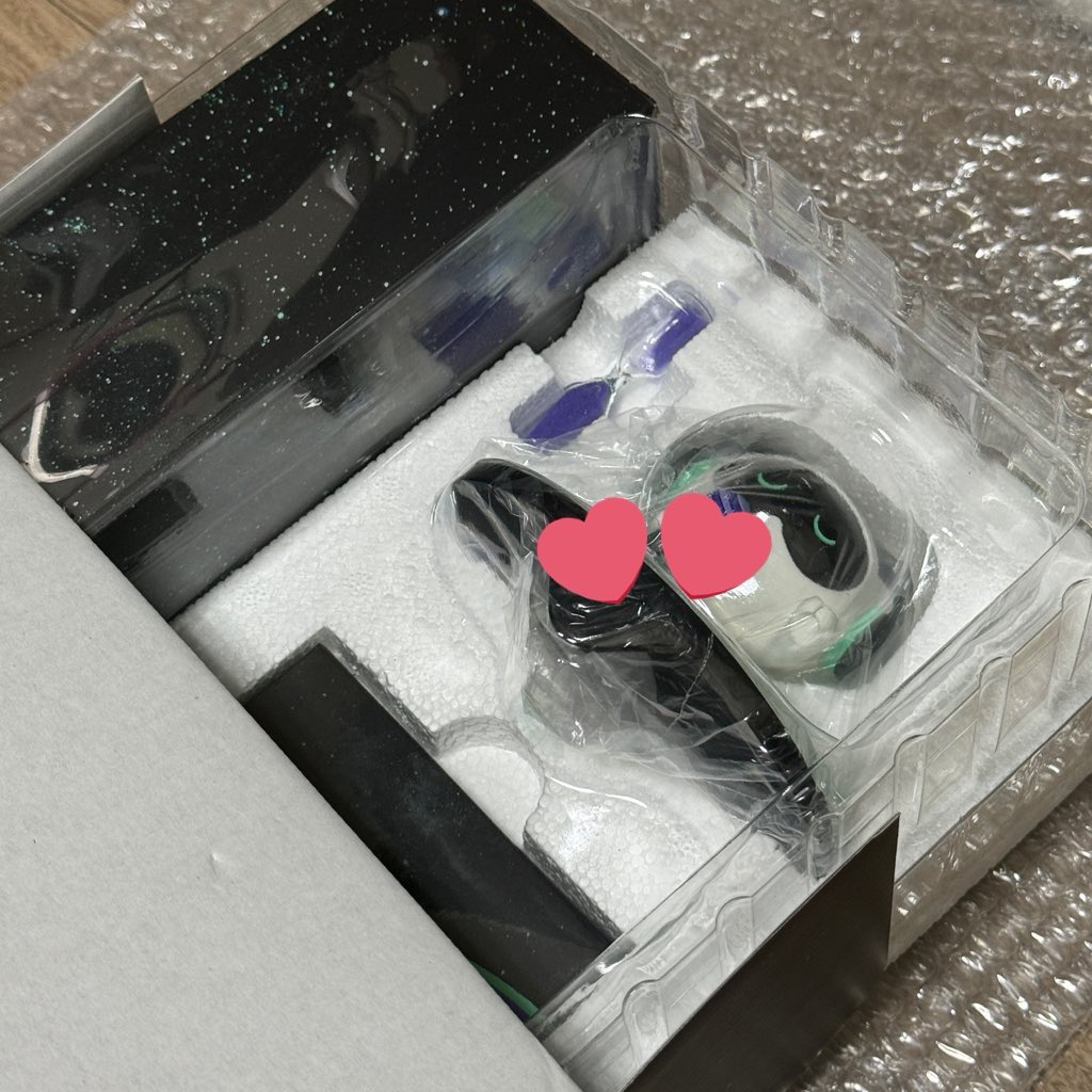nadogallet's tweet photo. 방탄 머치박스 12 풀세트 양도🤍
bts jin merch box 12 full set sell

45,000 🐹 텀블러

모든 구성품 포함/ 인증 가능⭕️/ 미사용/ 교환환불❌
배송비 4,000

rm jin suga jhope jimin v jk 남준 석진 윤기 호석 지민 태형 정국 우떠 weverse buy pc poca dm tumbler arirang https://t.co/4VtwgHR5vZ
