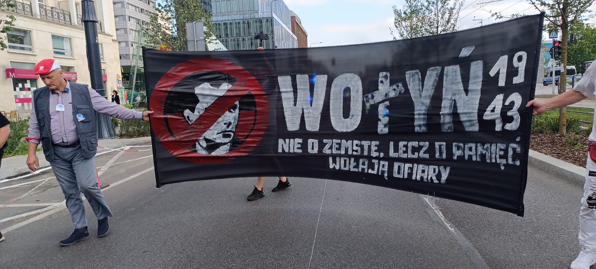 2025_EwaPolka's tweet photo. Dziś #PamiętamyWołyń #Marsz
Warszawa 4 lipca 2026 r. https://t.co/JWs8P8gZsK