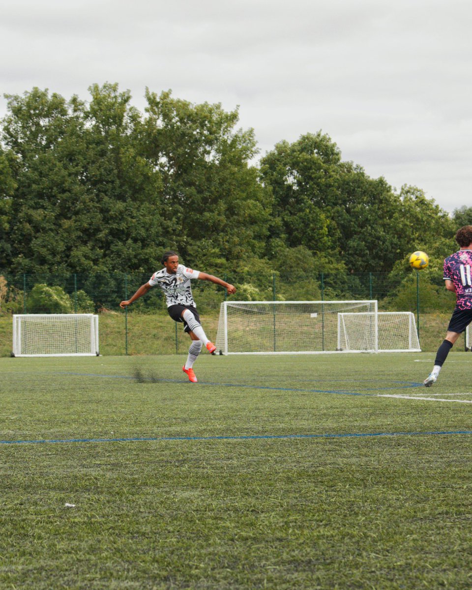 tilburyfc's tweet photo. Back to it 😤

📸 Musa Abdul-Khalique https://t.co/XCKHzu3Cs9