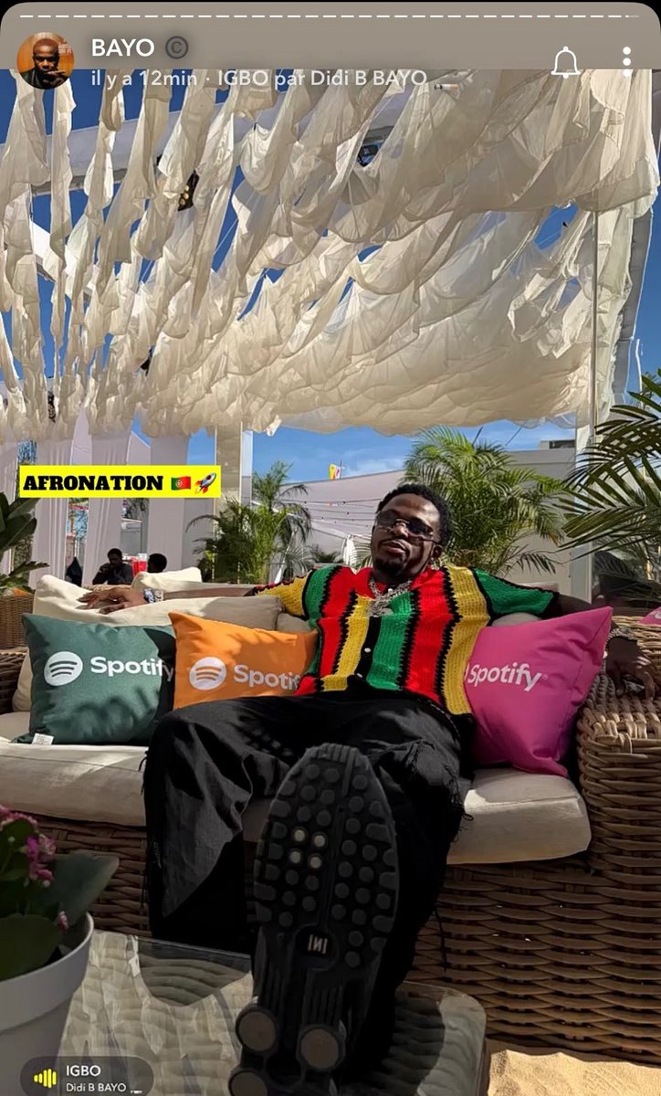 225ivoir's tweet photo. 🇨🇮🎙️⏩️ || Didi B au Portugal pour Afro Nation.

Des coussins Spotify 🤫🤫 https://t.co/jxklSr99gz