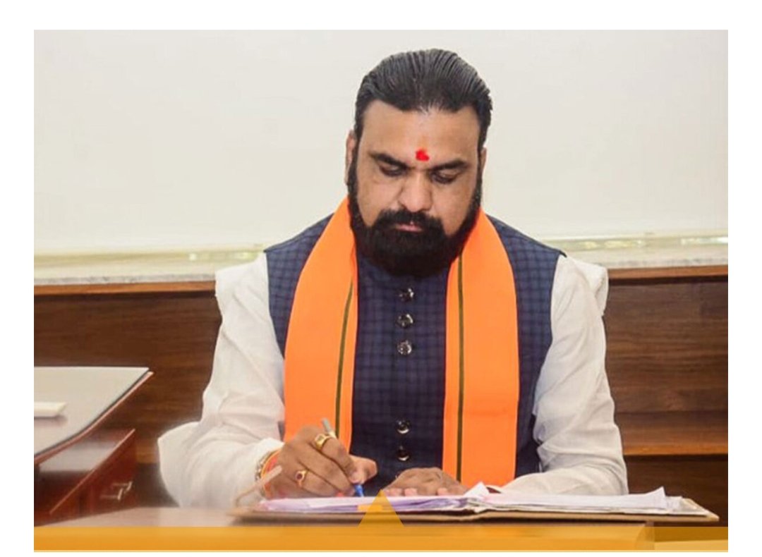 Dharmra09's tweet photo. Prediction: @samrat4bjp
@VijayKrSinhaBih @BJP4Bihar @AshokChoudhaary 
"Samrat Chaudhary will resign  this year." #BiharCM https://t.co/7RmTVmNkdZ