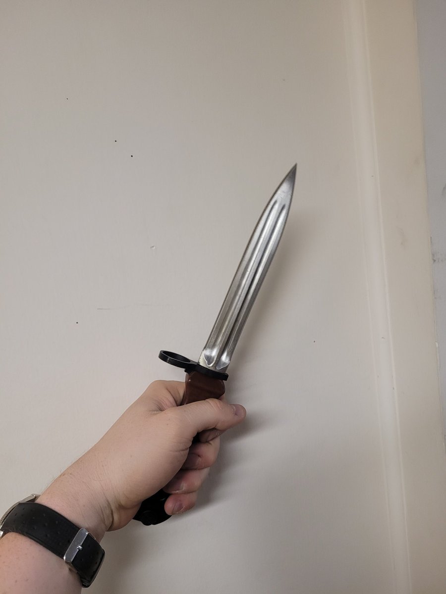 MistySurplus's tweet photo. Type 81 Bayonets are BACK IN STOCK GLORY TO CHINA 🇨🇳🐉👲🈺️🈲️🈹️㊙️㊗️🇨🇳👲👲🍚 https://t.co/wrX2ZVbju0