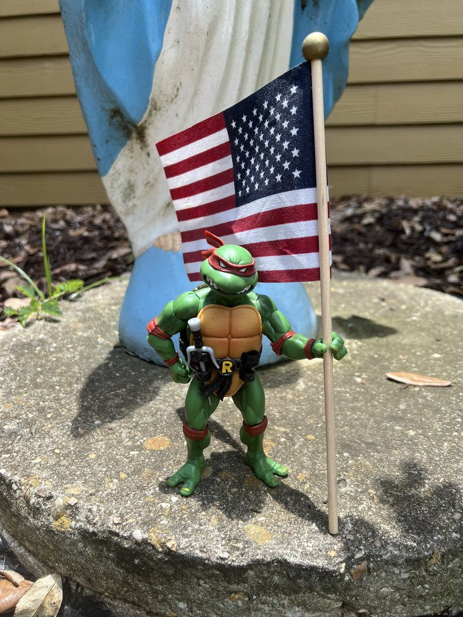 thenamesellen's tweet photo. Happy Fourth of July, y’all! X3 https://t.co/9AG1UxGv1H