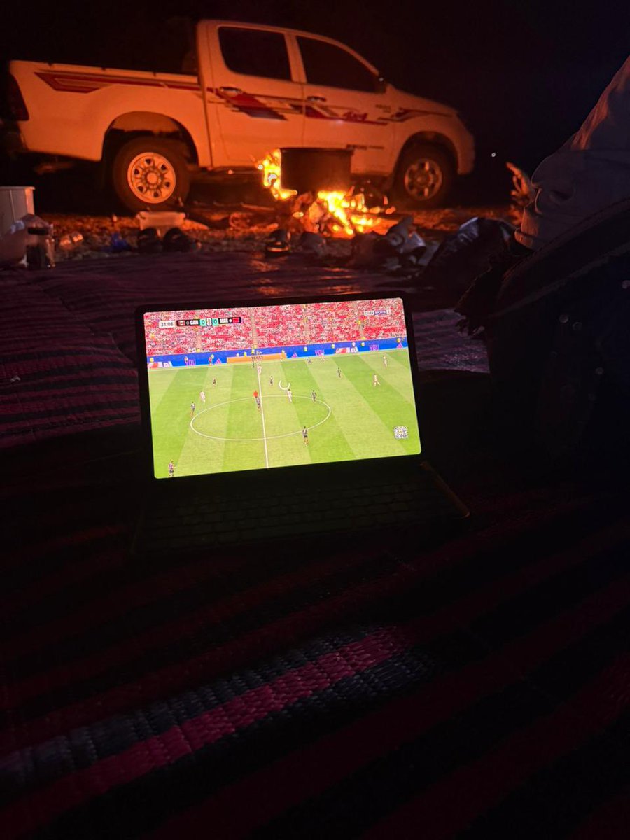 mrh5076's tweet photo. مباراة المغرب و كندا 
وسمره في الخلا و العشاء على النار 
والأمور طيبه 

#مساكم_الله_بلخير https://t.co/oEogamcbZ3
