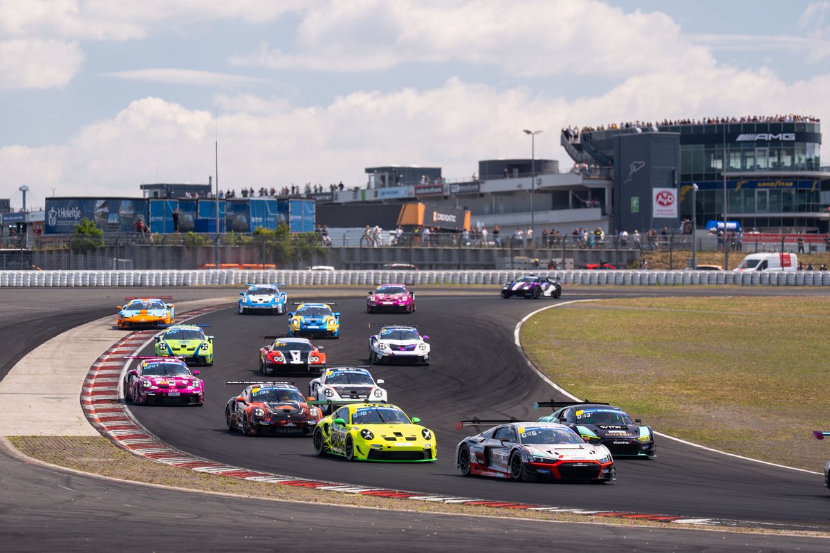 nuerburgring tweet picture