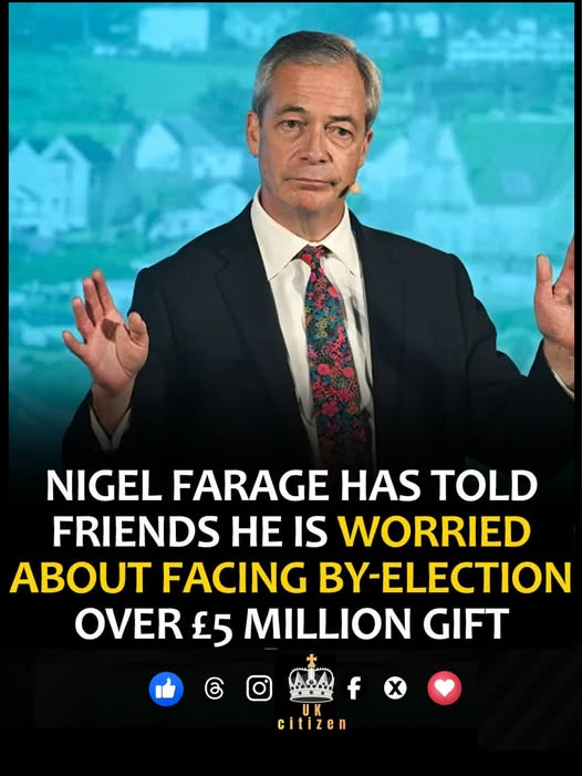 dave43law's tweet photo. He's worried because if it happens it means he would have to spend over a month in Clacton 🤣🤣 https://t.co/ywQTyw9MnS