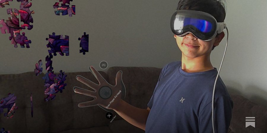 AndyFidel_'s tweet photo. @sawlaninik More insights! 

Hand Tracking Innovation Colocates Vision Pro &amp; Meta Quest Mixed Reality https://t.co/BDSN269SBZ via @hmltn https://t.co/GkBStKBlSY