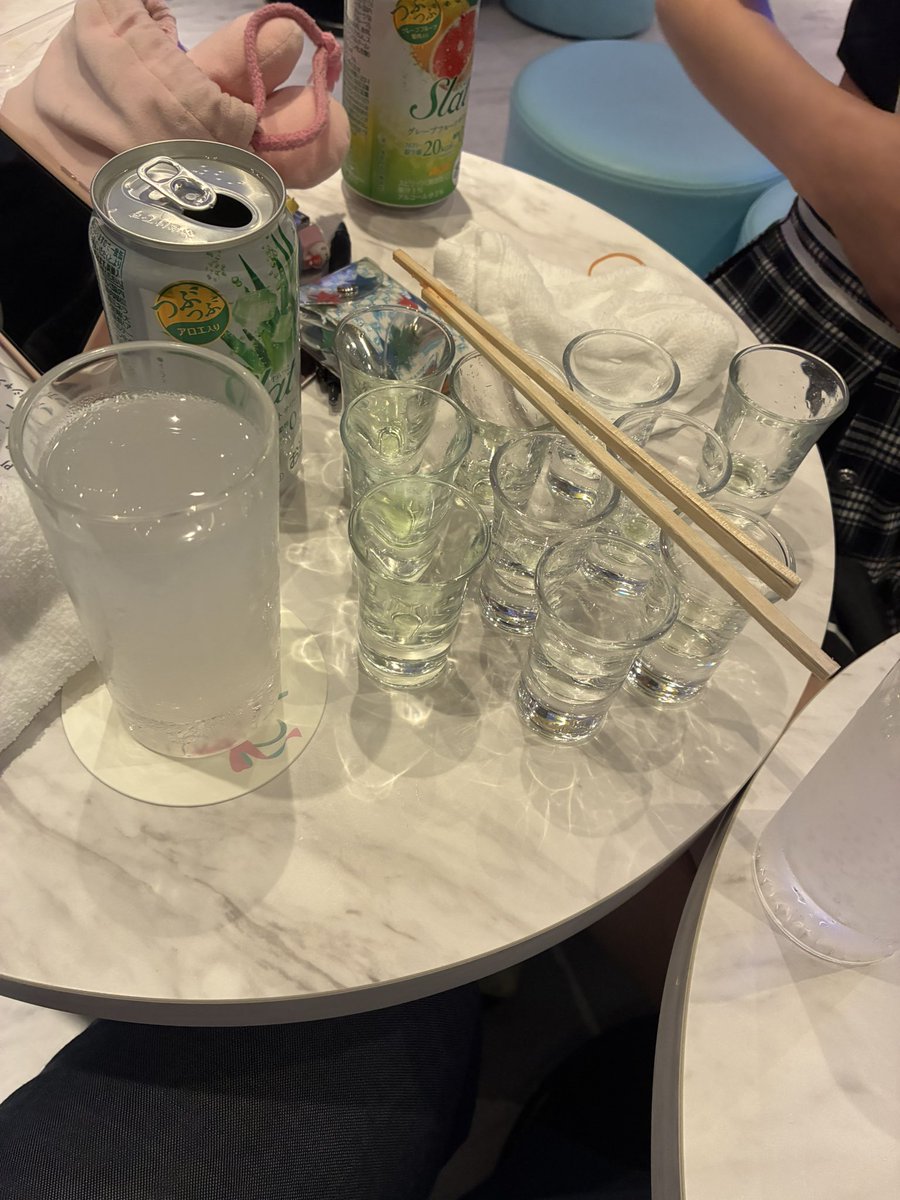 23_alcohol's tweet photo. 開幕コカレロ地獄でした。 https://t.co/3JCM22Xv47